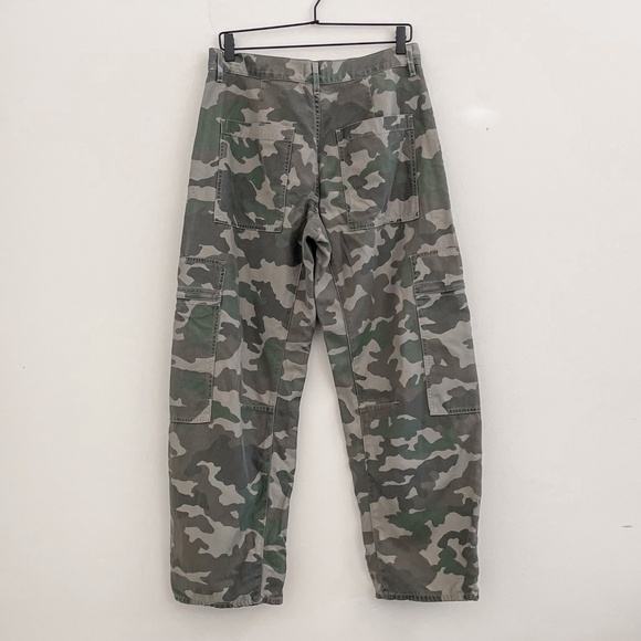 Citizens of Humanity Marcelle Low Slung Easy Cargo in Camo 28 - Picture 9 of 11